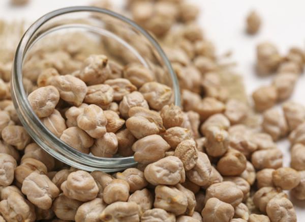 مزایا خرید عمده نخود سفید نقره